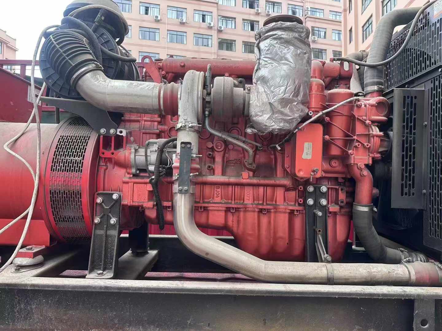 铜梁如何选择适合 600kW 柴油发电机组的过载保护器？